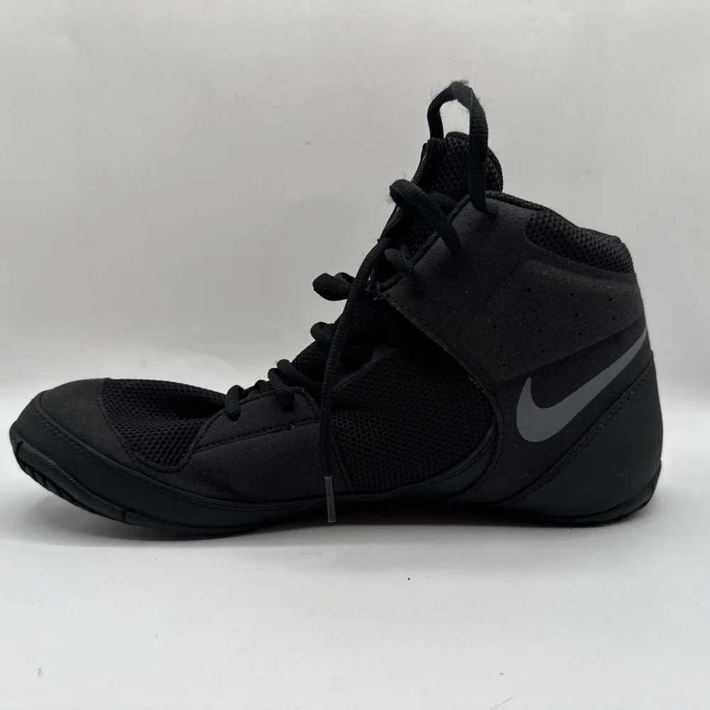 Nike fury black